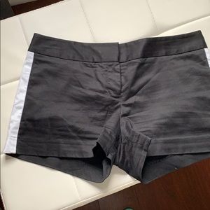 Express shorts stripes